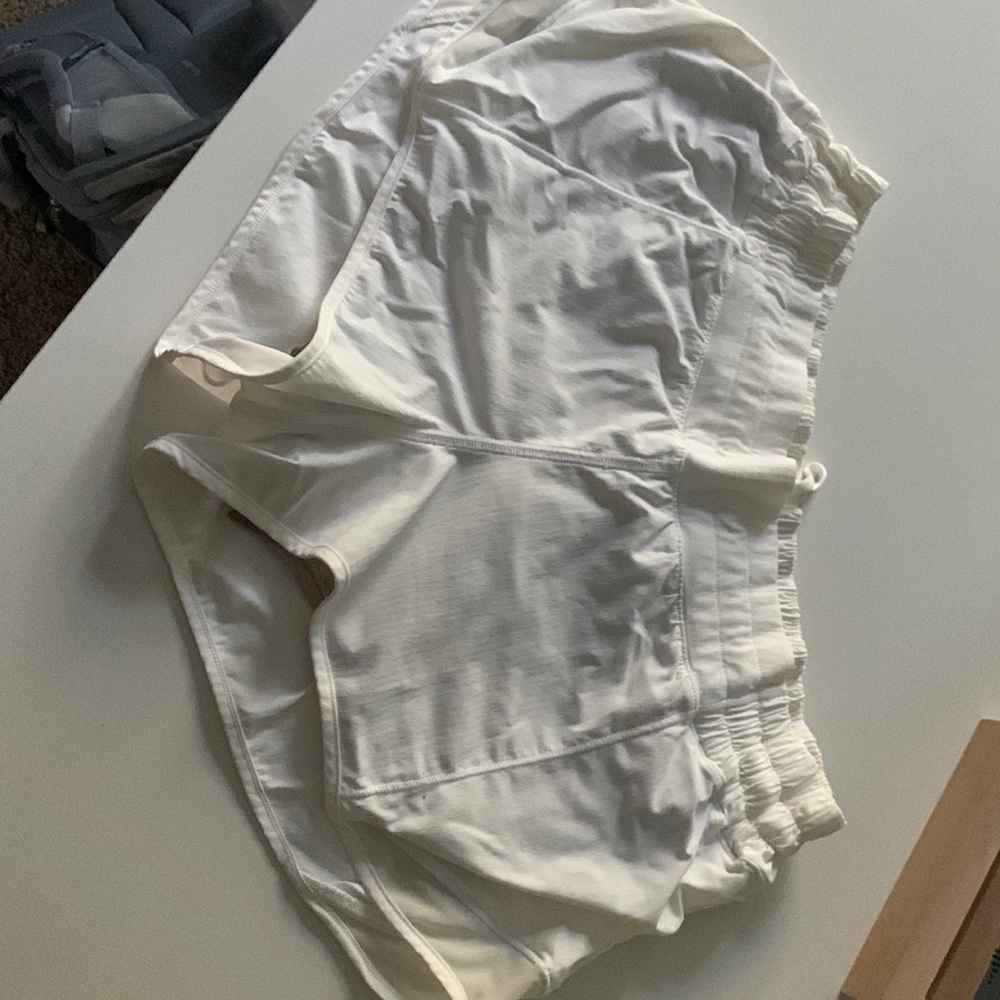 white lulu shorts worn once just too big